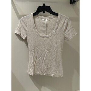 TravisMathew Women’s Ribbed Short Sleeve Scoop‑Neck Tee - White - Size S
